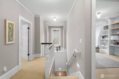 610 16th Avenue E, Seattle, WA 98112 - Photo 20