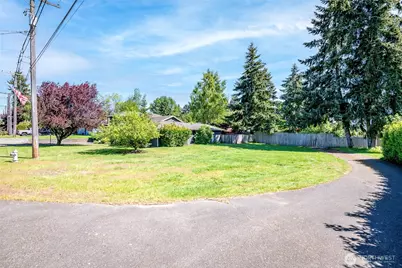 8906 35th Street W, University Place, WA 98466 - Photo 34