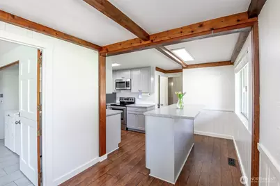 8906 35th Street W, University Place, WA 98466 - Photo 8