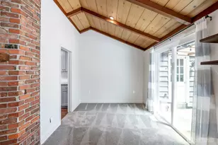 8906 35th St W, University Place, WA 98466 - Photo 10