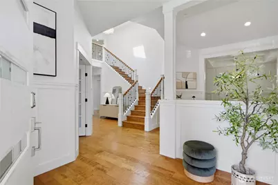10504 NE 114th Lane, Kirkland, WA 98033 - Photo 2