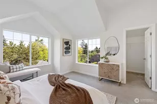 8509 A Interlake Ave N, Seattle, WA 98103 - Photo 12