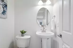 8509 A Interlake Ave N, Seattle, WA 98103 - Photo 10
