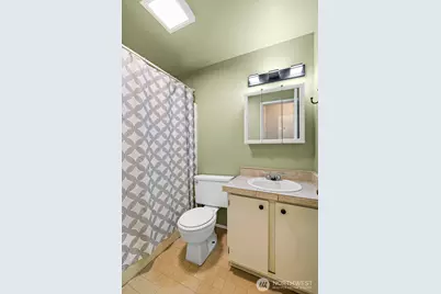 111 S 340th Street #Unit F, Federal Way, WA 98003 - Photo 18