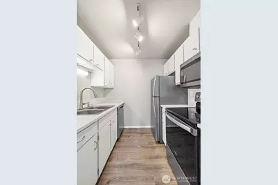 111 S 340th Street #Unit F, Federal Way, WA 98003 - Photo 10