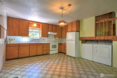 11610 20th Street NE, Lake Stevens, WA 98258 - Photo 2