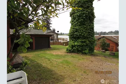 6728 Totem Beach Loop Road, Tulalip, WA 98271 - Photo 2