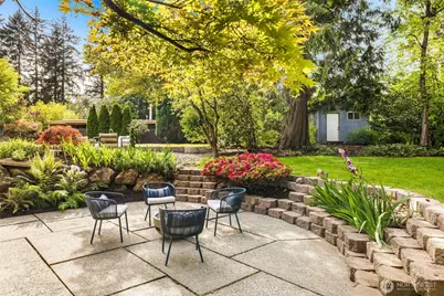 12532 SE 70th Street, Newcastle, WA 98056 - Photo 6