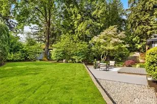12532 SE 70th St, Newcastle, WA 98056 - Photo 26