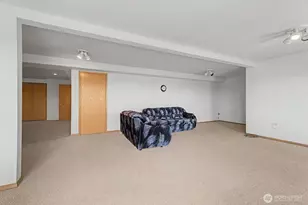 313 Peach Ave, Sunnyside, WA 98944 - Photo 24