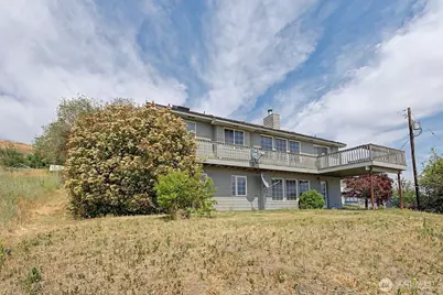 313 Peach Avenue, Sunnyside, WA 98944 - Photo 30
