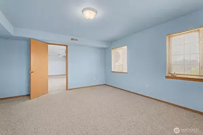 313 Peach Avenue, Sunnyside, WA 98944 - Photo 26