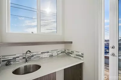 8501 14th Avenue NW, Seattle, WA 98117 - Photo 24