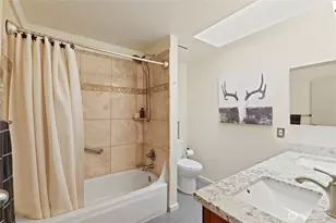 750 Kalmia Ct NW, Issaquah, WA 98027 - Photo 20