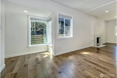 3806 35th Avenue W #Unit 1, Seattle, WA 98199 - Photo 6
