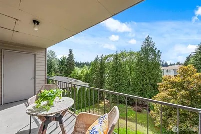 321 Bellevue Way SE #403, Bellevue, WA 98004 - Photo 18