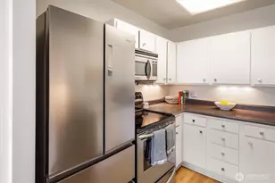 2552 14th Ave W, Seattle, WA 98119 - Photo 12