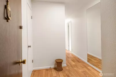 2552 14th Avenue W #403, Seattle, WA 98119 - Photo 10