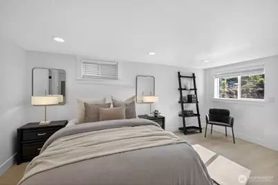 3402 48th Avenue SW, Seattle, WA 98116 - Photo 18