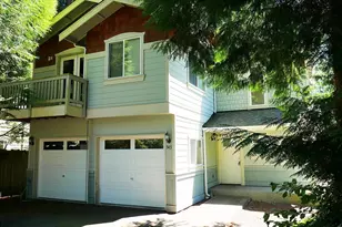541 NE Alder St, Issaquah, WA 98027 - Photo 1