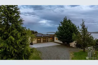 2364 Strawberry Point Road, Oak Harbor, WA 98277 - Photo 4