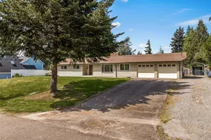 12609 146th St E, Puyallup, WA 98374 - Photo 2