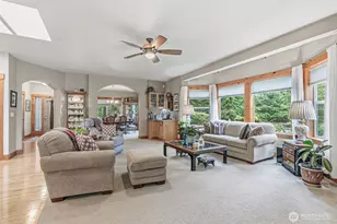 300 Riley Ct, Toutle, WA 98649 - Photo 8