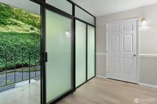 1221 Harbor Ave SW, Seattle, WA 98116 - Photo 18