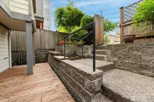 1145 N 91st St, Seattle, WA 98103 - Photo 2