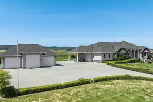 15714 Laconner Whitney Rd, La Conner, WA 98257 - Photo 2