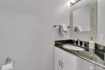 1125 S 258th Street, Des Moines, WA 98198 - Photo 18