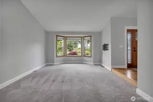 1125 S 258th St, Des Moines, WA 98198 - Photo 4