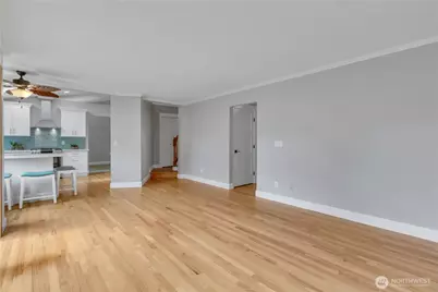 1125 S 258th Street, Des Moines, WA 98198 - Photo 14