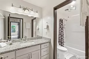 5620 200th Street SW, Lynnwood, WA 98036 - Photo 16