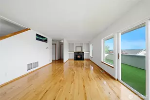 130 67th Ave Ct E, Fife, WA 98424 - Photo 4