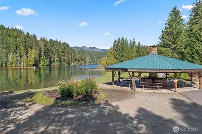 101 N Brook Lane, Hoodsport, WA 98548 - Photo 36