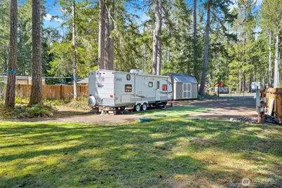 101 N Brook Lane, Hoodsport, WA 98548 - Photo 14