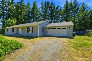 22022 131st St Ct E, Bonney Lake, WA 98391 - Photo 2