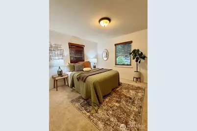 2113 NE 81st Place, Seattle, WA 98115 - Photo 8