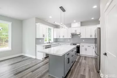 13022 51st Avenue E, Tacoma, WA 98446 - Photo 10