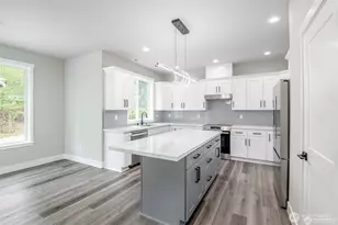 13022 51st Ave E, Tacoma, WA 98446 - Photo 10