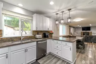 15120 108th Ave E, Puyallup, WA 98374 - Photo 2