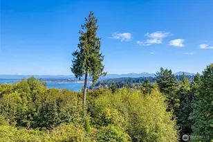 4911 Harbor Ln, Everett, WA 98203 - Photo 2
