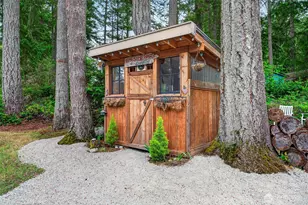 10303 Matthews Ave, Anderson Island, WA 98303 - Photo 22