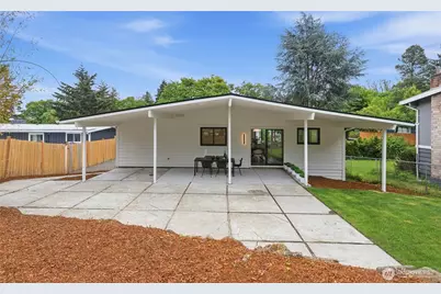 11255 Roseberg Avenue S, Seattle, WA 98168 - Photo 30