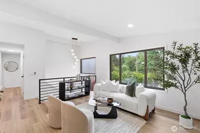 11255 Roseberg Avenue S, Seattle, WA 98168 - Photo 18