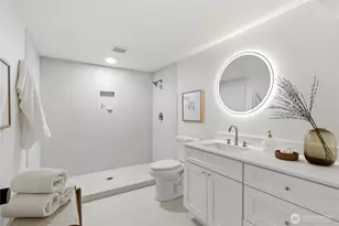 11255 Roseberg Ave S, Seattle, WA 98168 - Photo 16