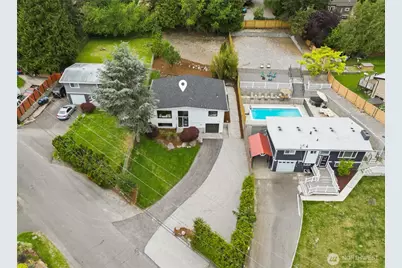 11255 Roseberg Avenue S, Seattle, WA 98168 - Photo 32