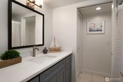 8625 NE Juanita Drive, Kirkland, WA 98034 - Photo 34