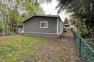 12615 NE 189th St, Bothell, WA 98011 - Photo 8